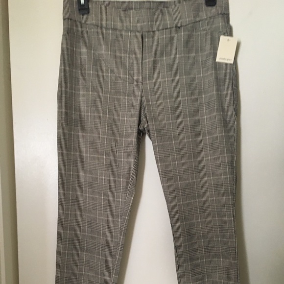 Jennifer & Grace Ankle Pants - Picture 2 of 10